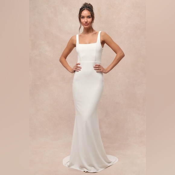 LULU’S Regal Classic White Sleeveless Twist-Back Maxi Dress - Picture 3 of 5